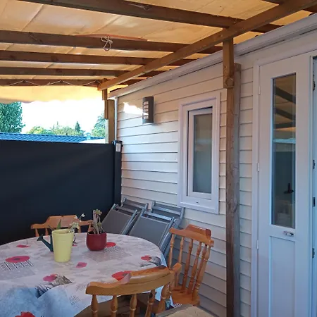 Κάμπινγκ Ohana Fréjus